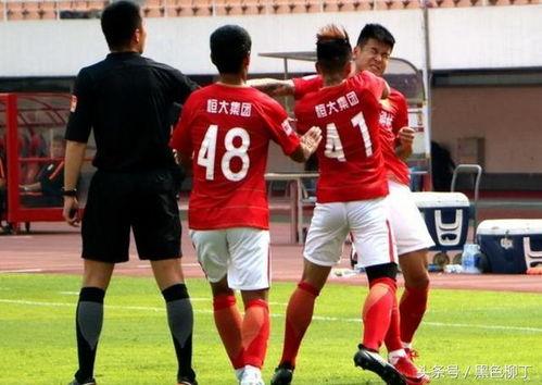 青岛球员爆料新闻视频下载,揭秘幕后真相 第1张 青岛球员爆料新闻视频下载,揭秘幕后真相 第1张